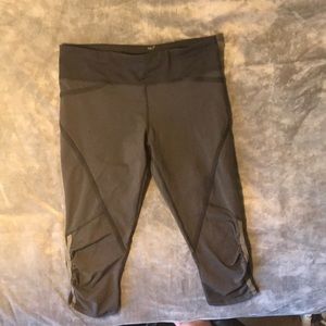 Lululemon Cropped Leggings